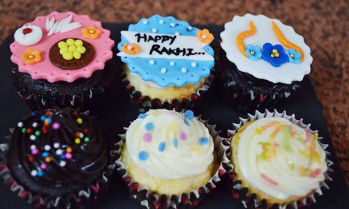 Dark Chocolate Cupcakes for Raakhi 